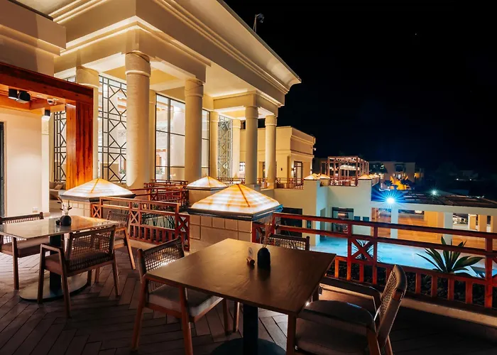 Sheraton Soma Bay 5*