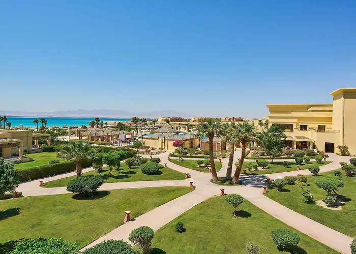 Курортный комплекс Sheraton Soma Bay 5*